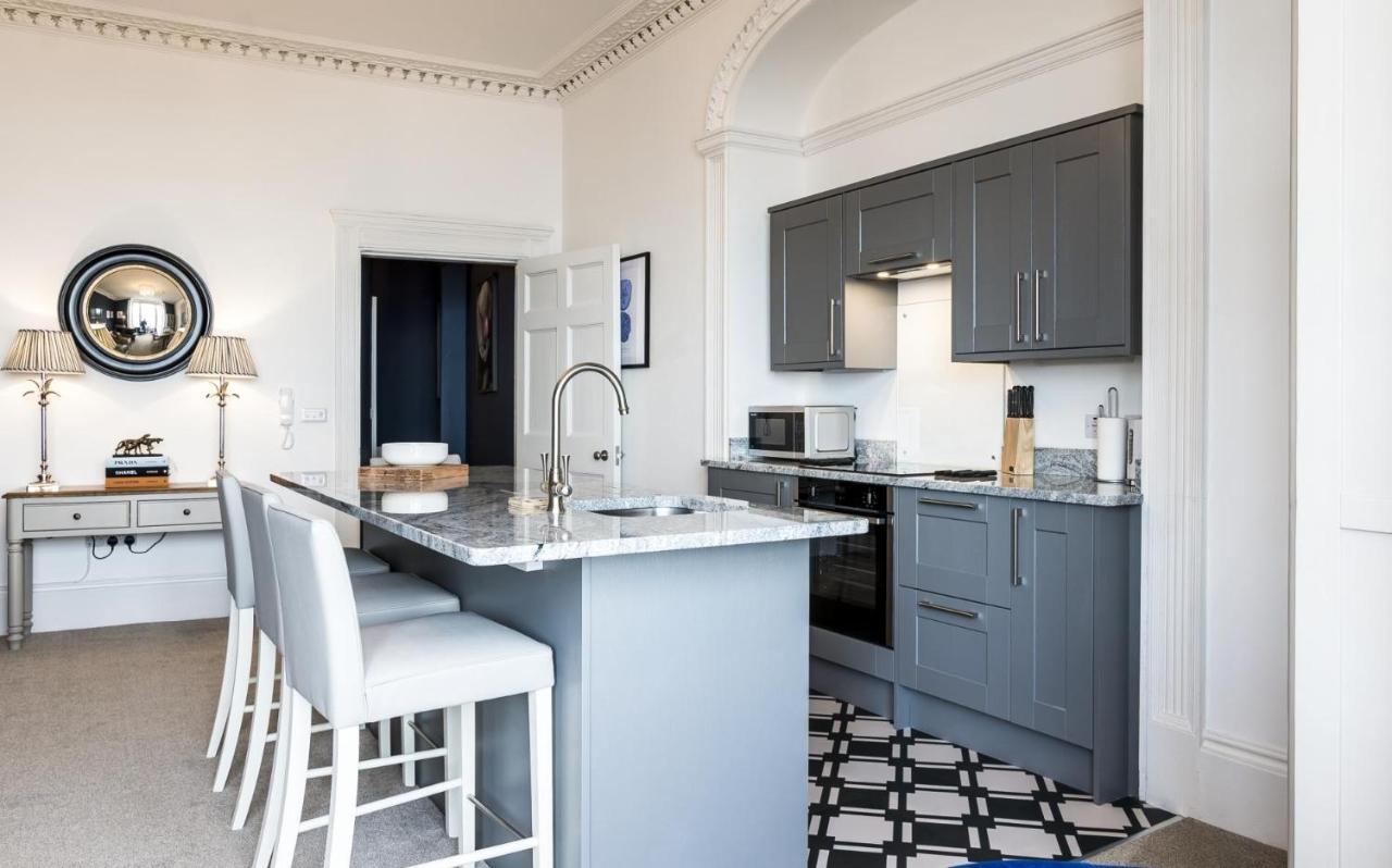 Fisherman'S Catch - Two Bedroom Luxury Apartment - Tenby Eksteriør bilde